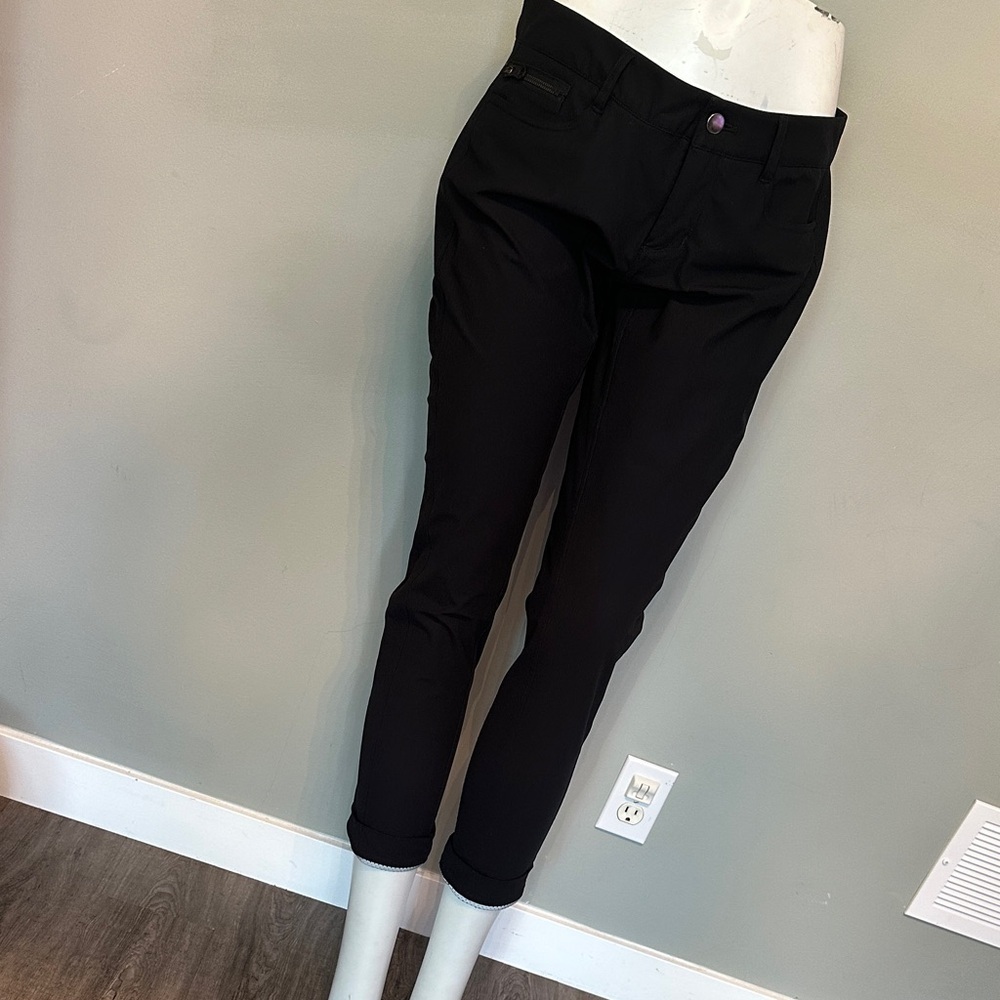 Lululemon size 10 Pant 7/8